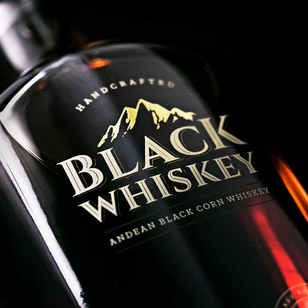 Black Whiskey in der schönen metall Geschenkbox